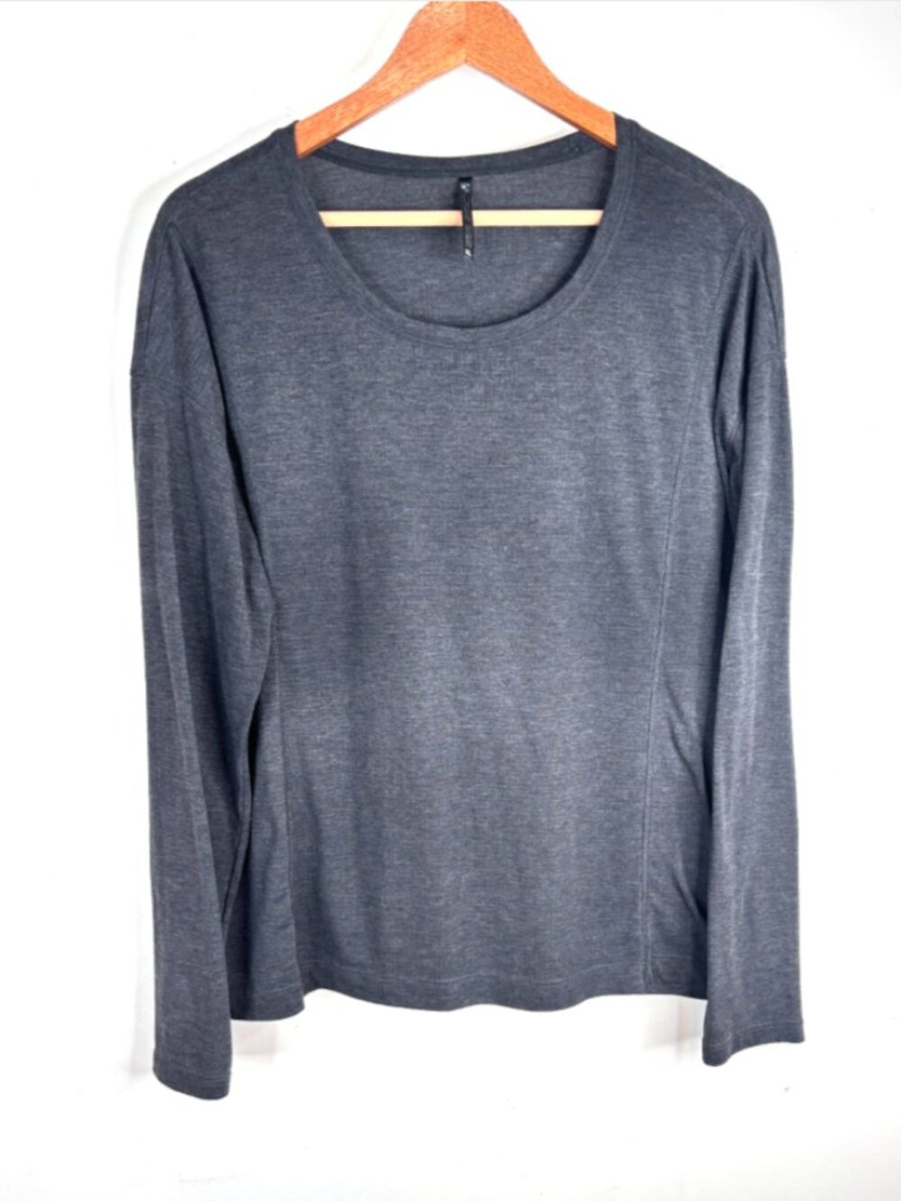 KUHL Womens XL Charcoal Gray Tencel Blend Long Sleeve Scoop Neck Top Base Layer